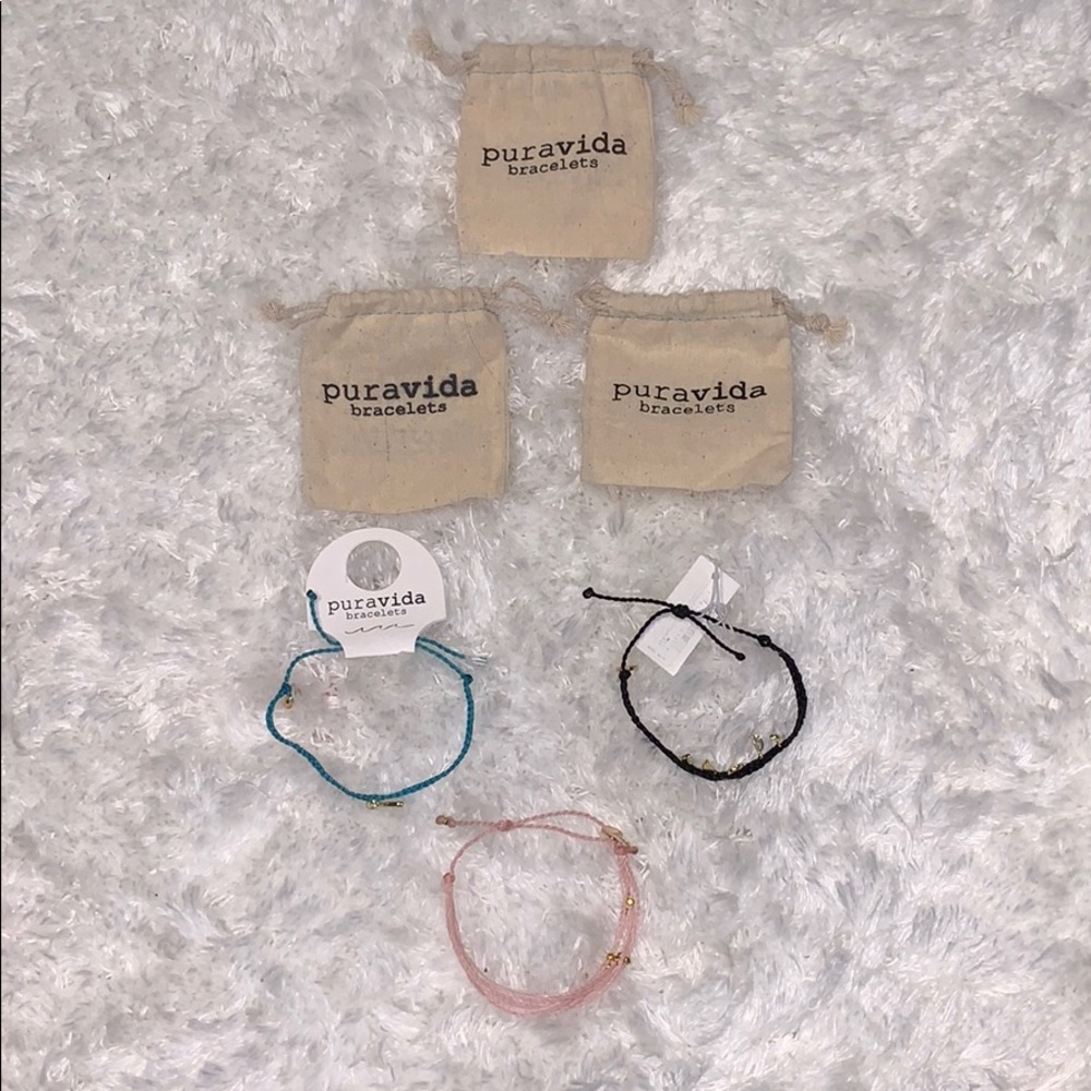 Pura Vida bracelet.